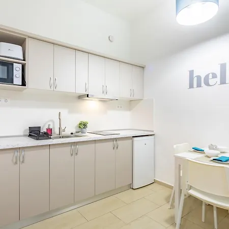 New Chic Next To Heroes' Square Apartment